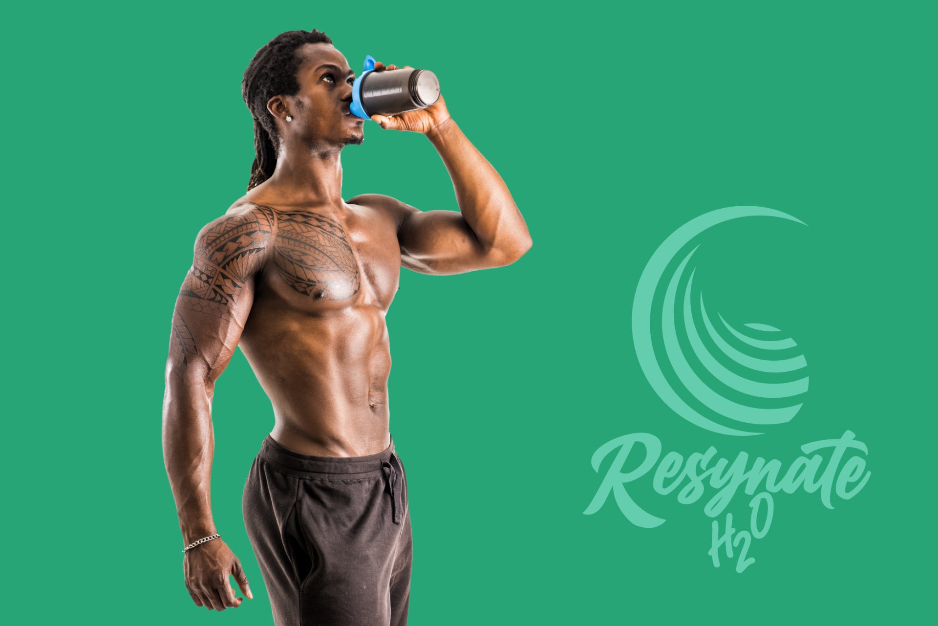 Male athlete drinking from shaker bottle using Resynate H2O electrolyte powder for hydration, performance, and recovery